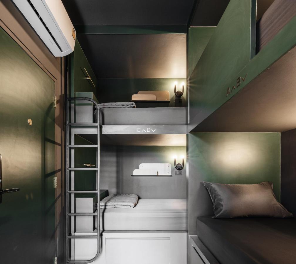 Cher Hostel Бангкок Экстерьер фото