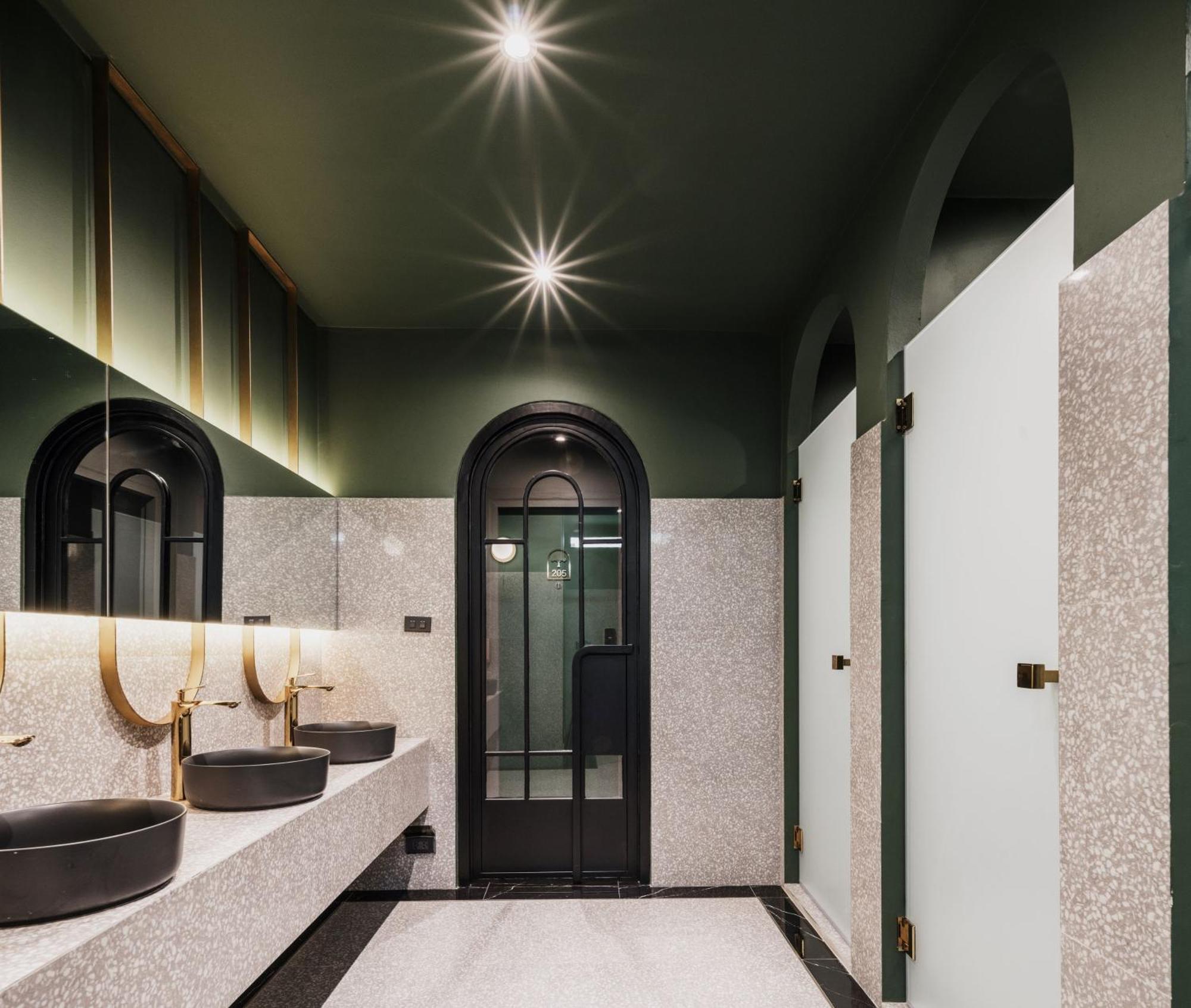 Cher Hostel Бангкок Экстерьер фото